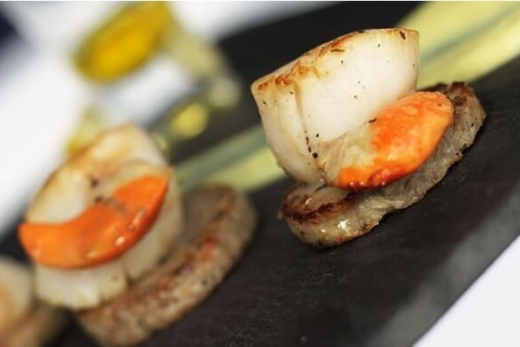Recipe for hand dived Cornish scallops