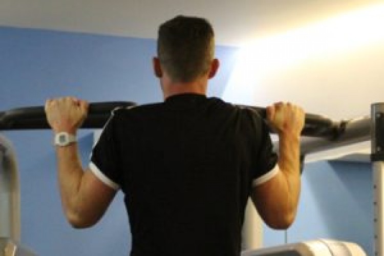 How to do a Pull-up with Steve