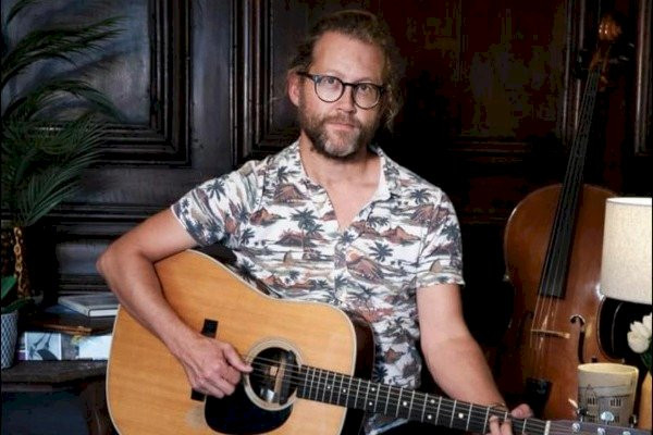 Joe Francis, Tom Dale, Joe McNab