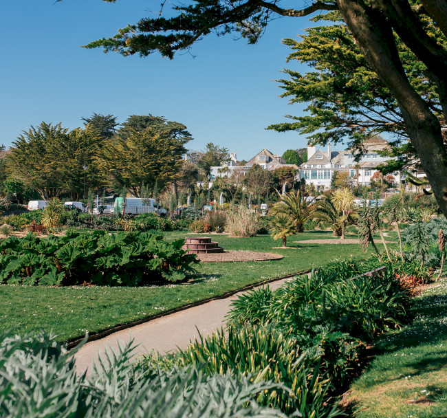 10. Queen Mary Gardens