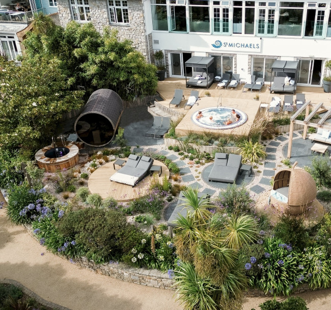 AWARD-WINNING SPA