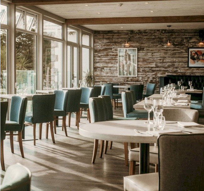 BRASSERIE ON THE BAY