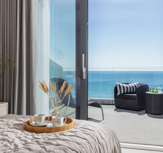 Breakfast with a View