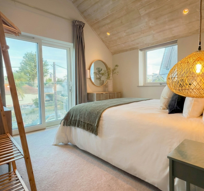 Captain's Apartment 2