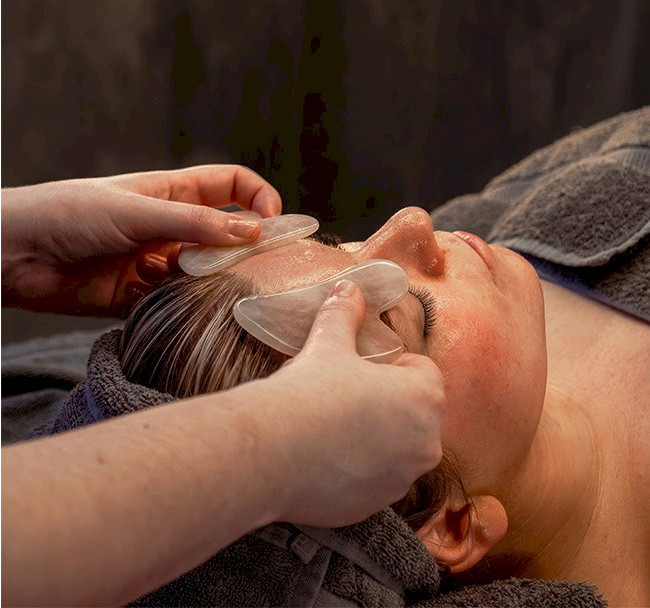 Made for Life Crystal Facial