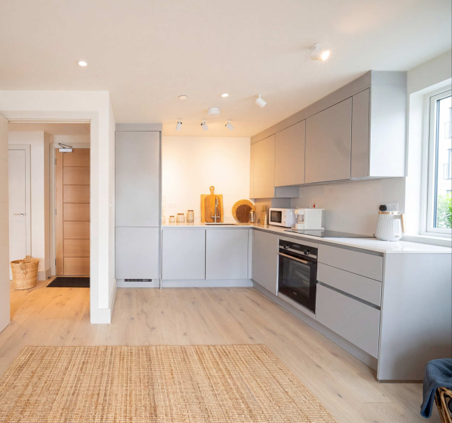 Captains Apartment 6