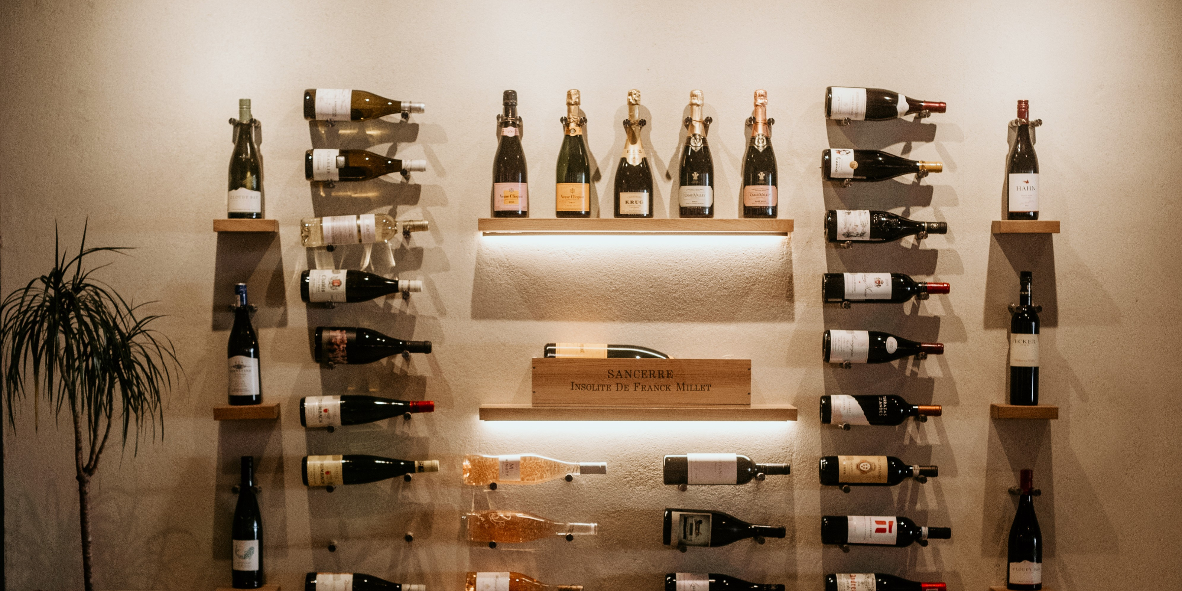 St Michaels Resort Bar & Lounge Wine