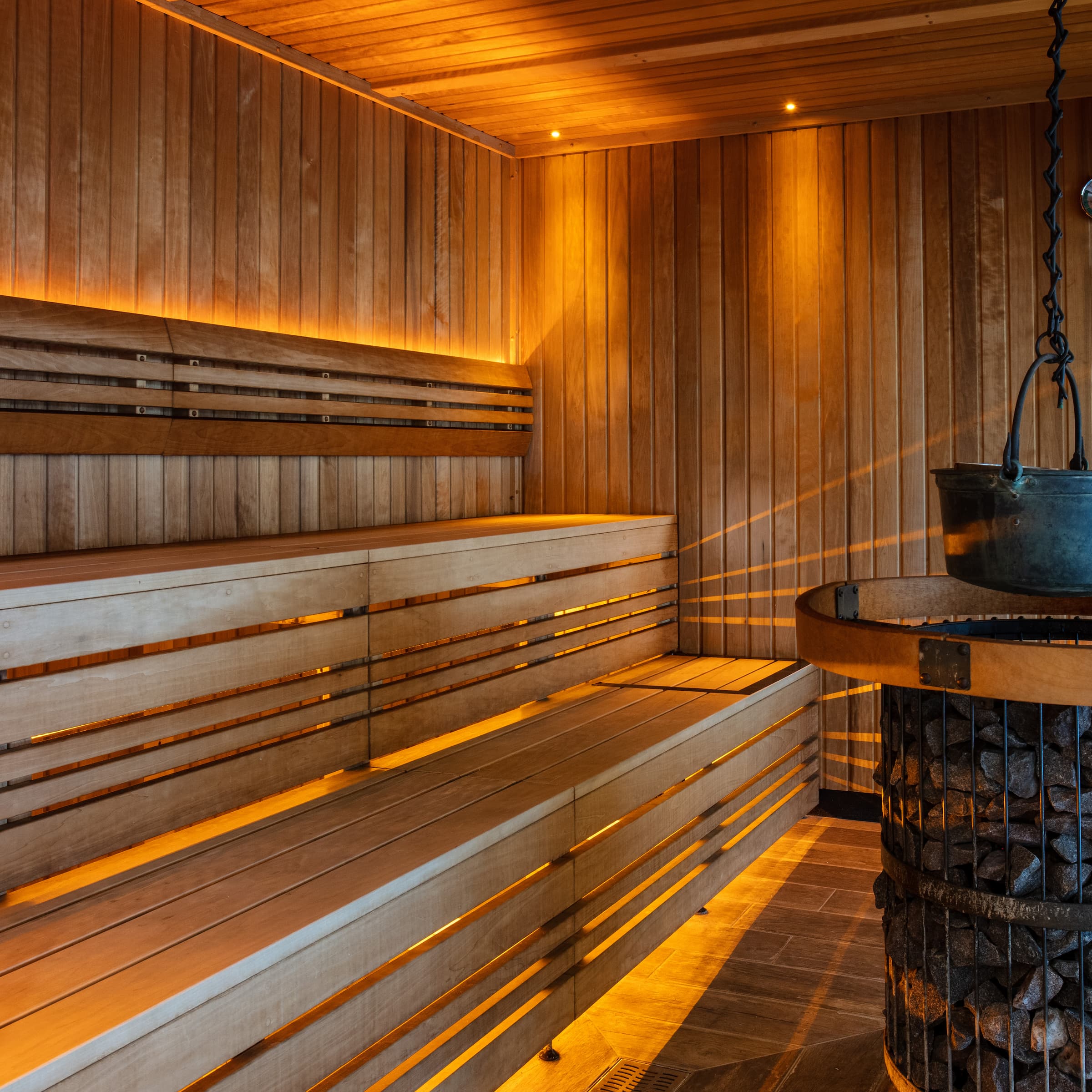 Space – Spa, Steam & Sauna, Elliott White, Hi Res (2) (1)