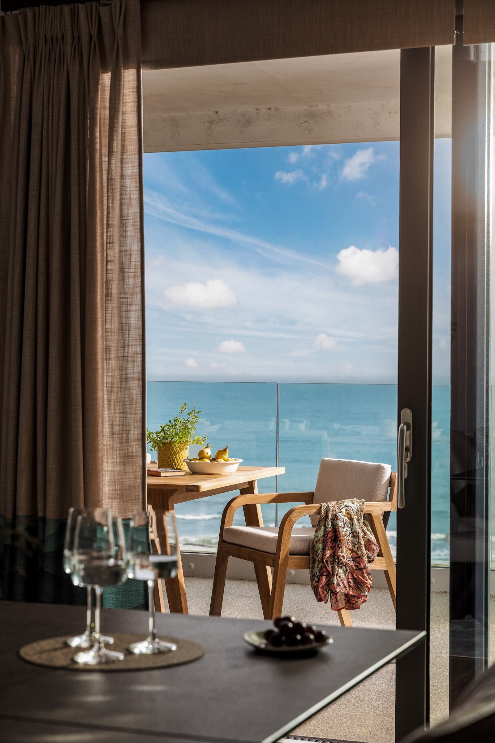 St Michaels Apartment with coastal View