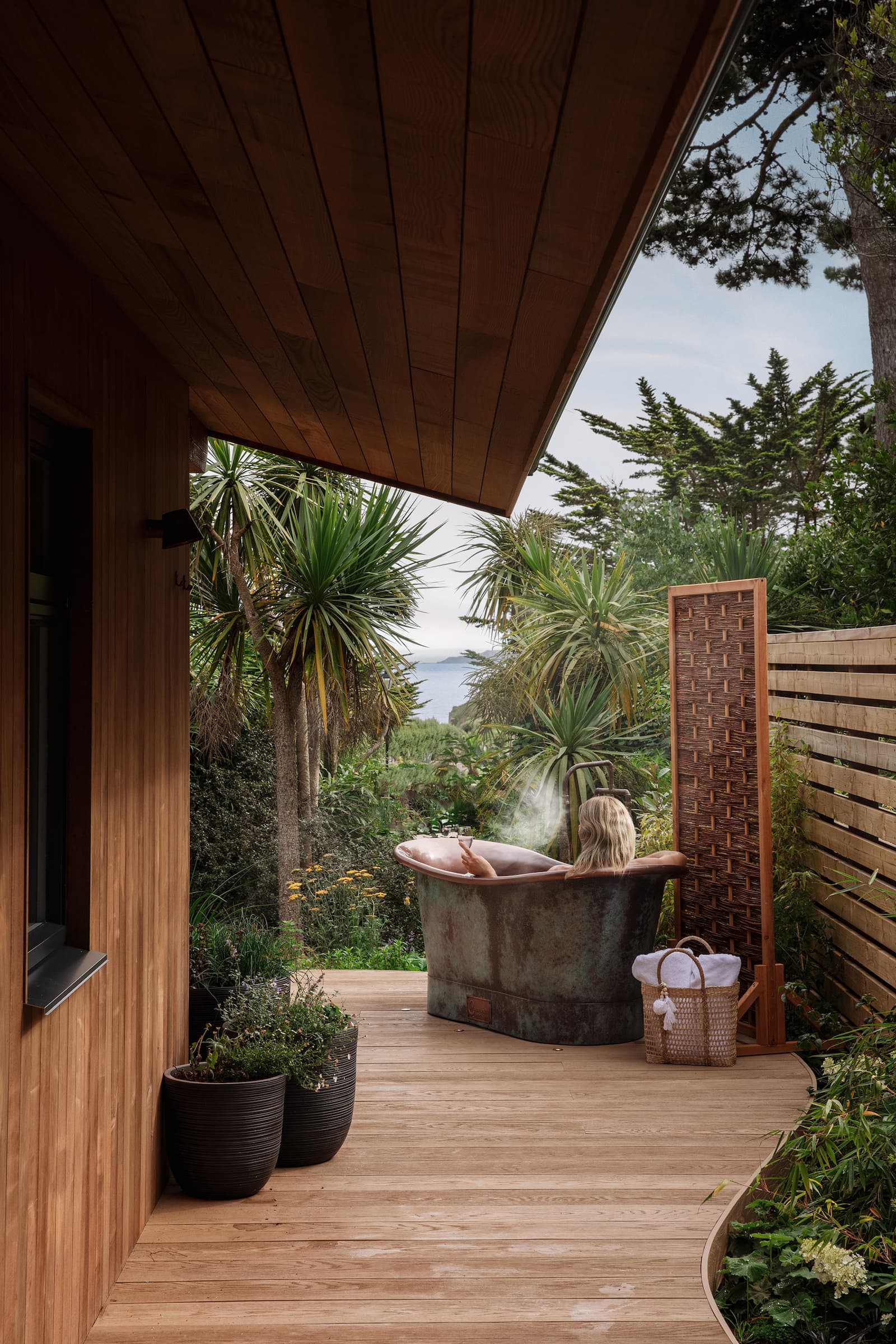 St Michaels Spa Garden Lodge Exterior