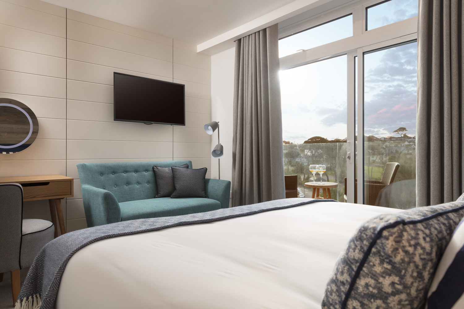 St Michaels Resort Luxury King Room with Sundeck Beach House