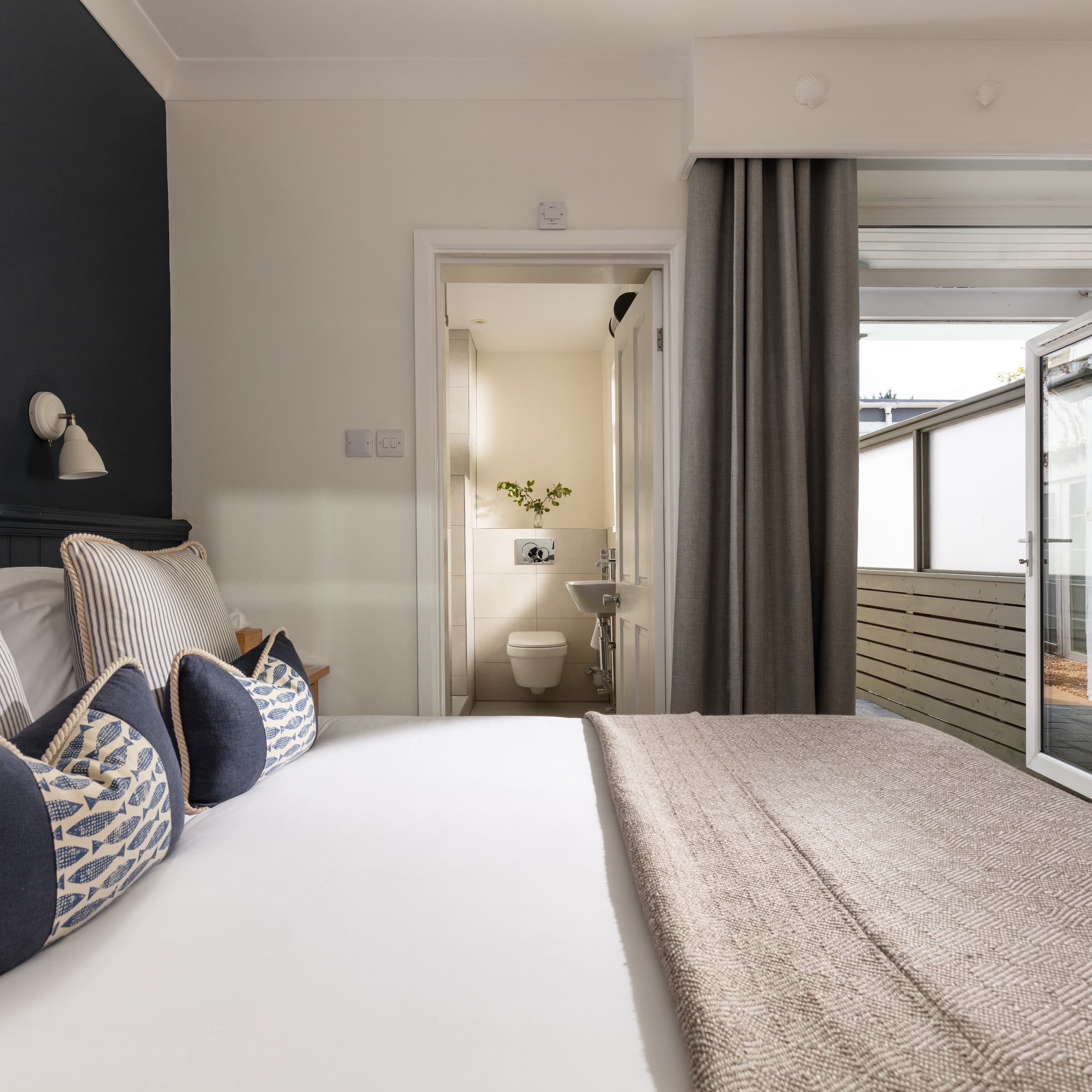 St Michaels Resort Cosy King Room with Courtyard